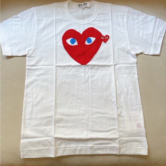 Brand new Comme des Garçons Tee Shirt size M - Picture 1 of 1